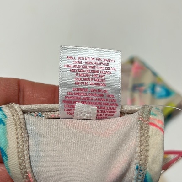 XHILARATION Size Small Swim Bikini Top Tan Pink Blue Feathers Removable Pads NWT - Picture 10 of 10